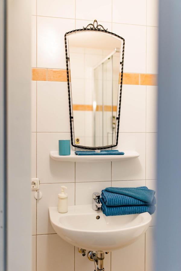 Tauglerei Doppelzimmer Bergamotte Sankt Koloman Luaran gambar